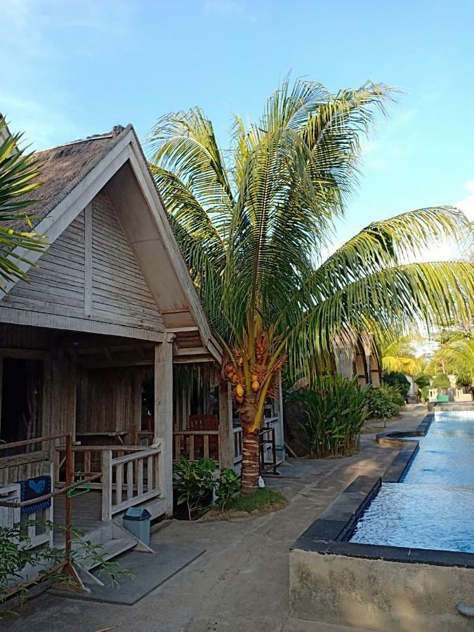 Youpy Bungalows Gili Air Luaran gambar